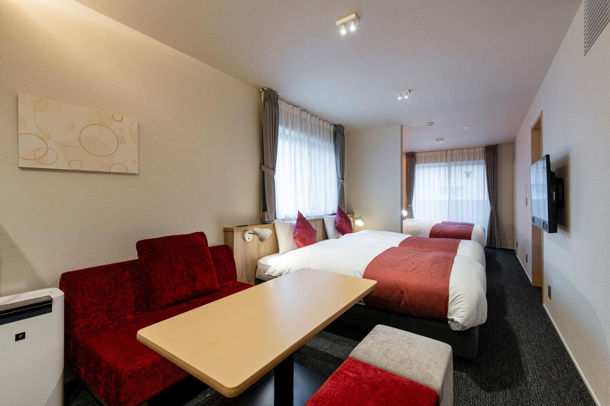 Hotel Mastay Jingumichi Киото Экстерьер фото