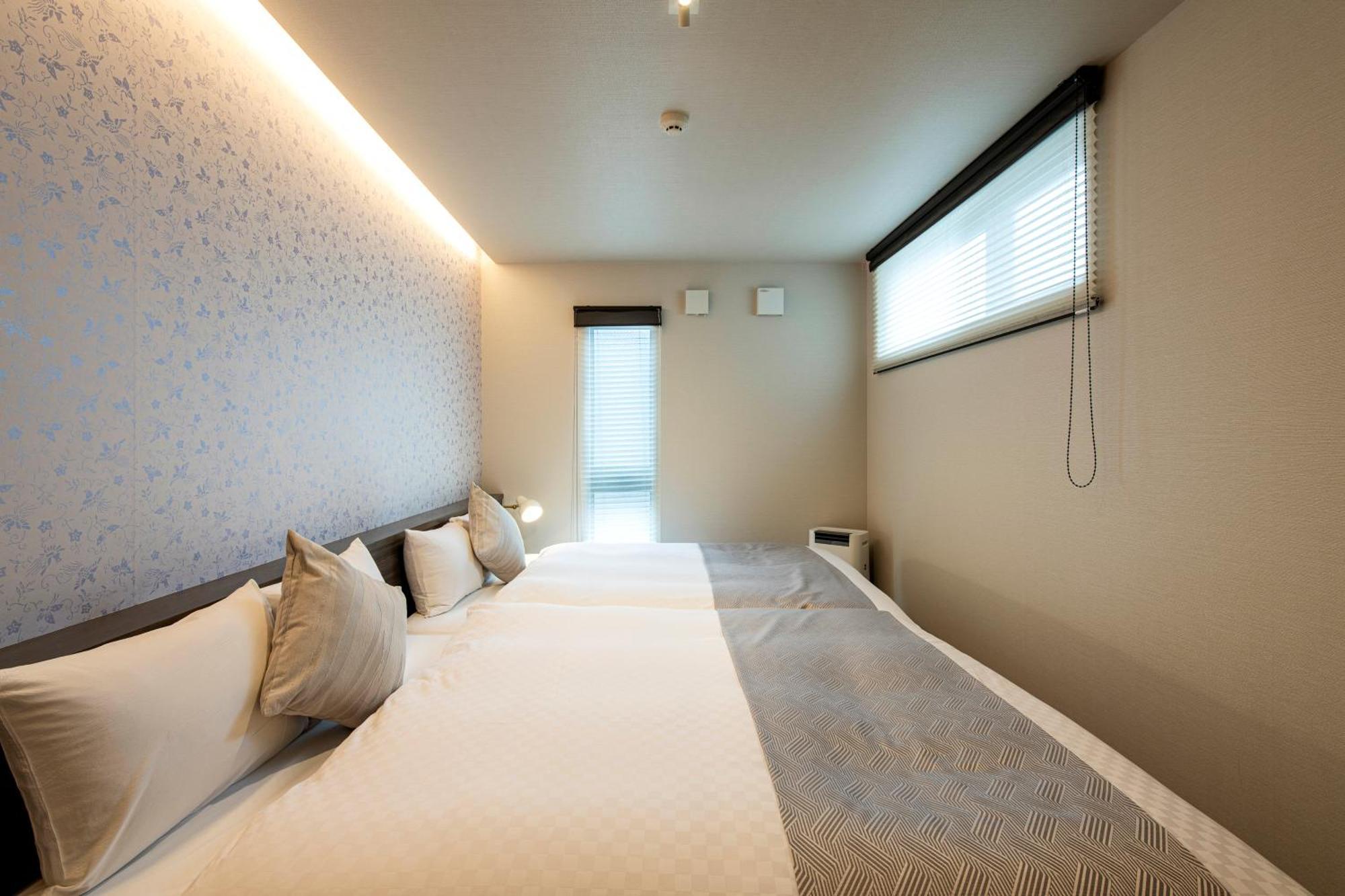 Hotel Mastay Jingumichi Киото Экстерьер фото